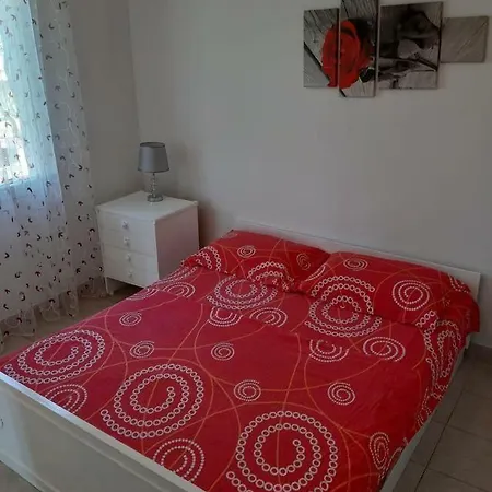 Apartamento Uvala Pokrivenik 4604c